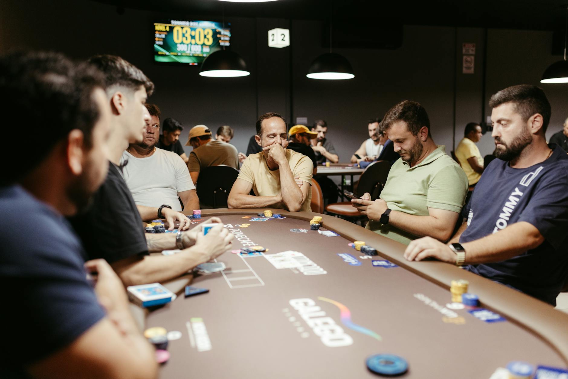 Kiểm tra pháp lý, giao diện và độ minh bạch là bước đầu để đánh giá casino uy tín.