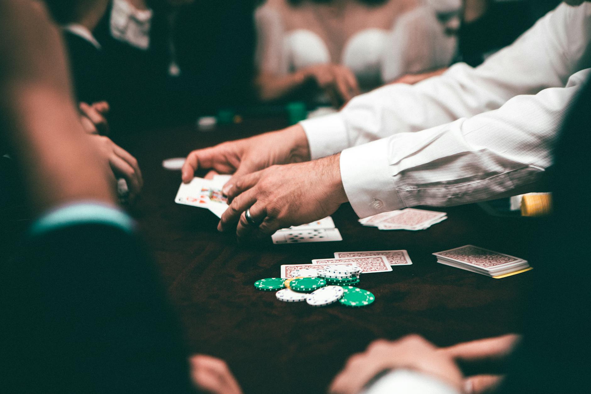 Nạp rút minh bạch và bảo mật tốt là tiêu chí quan trọng khi chọn casino.